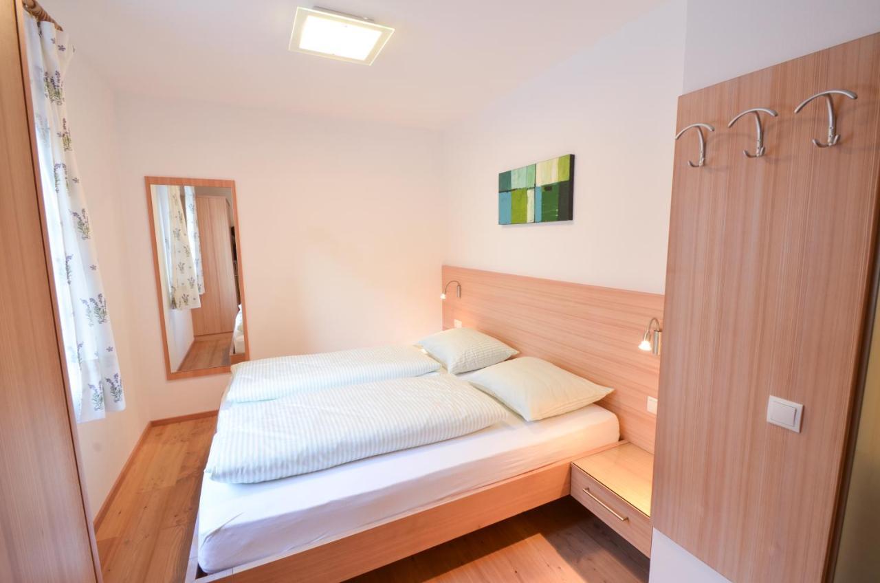 Pizzol-Hof Apartment อัปเปียโน ซุลลา สตราดา เดล วีโน ห้อง รูปภาพ